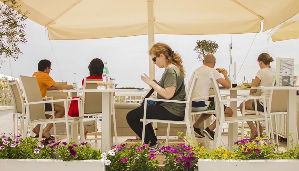 Bue Marino Hotel & Roof Lounge カーラゴノネ エクステリア 写真